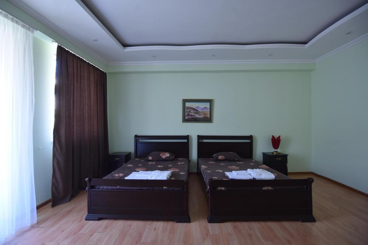Hotel Vake Palace Tbilisi Exterior foto